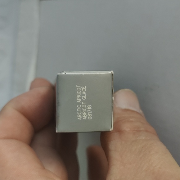 New Mary Kay True Dimensions Sheer Lipstick Lip Arctic Apricot 081718 D - Picture 3 of 4